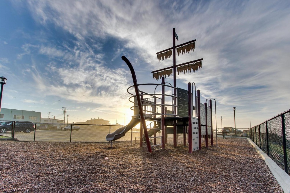 Second Tide - Oceanview Cottage Main image