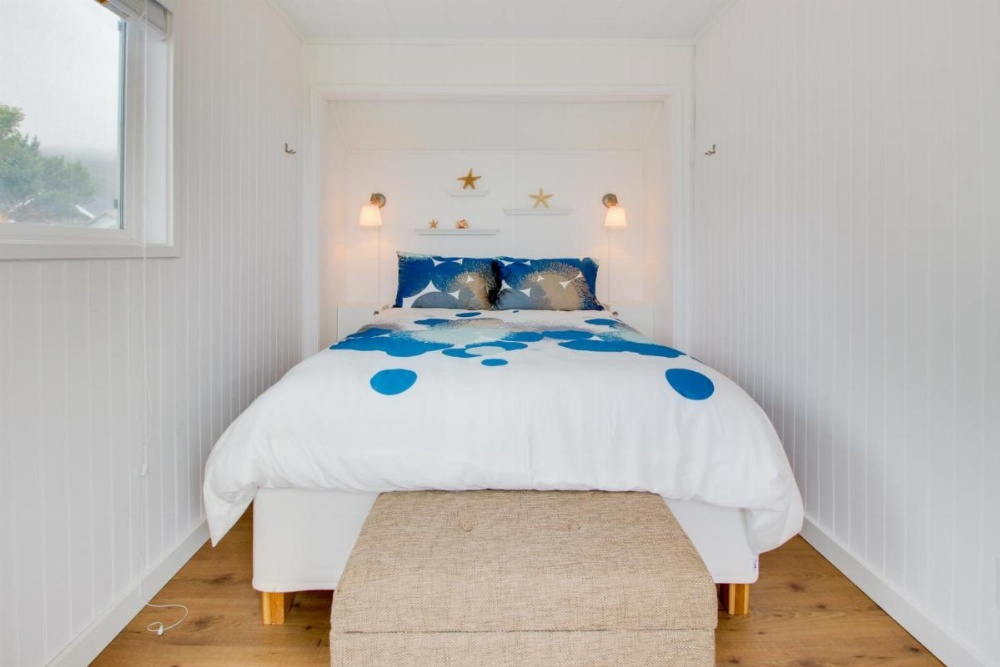 Second Tide - Oceanview Cottage